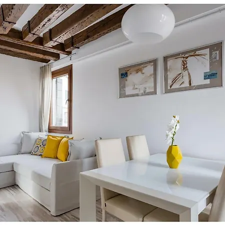 Apartament Biennale Family In Wenecja