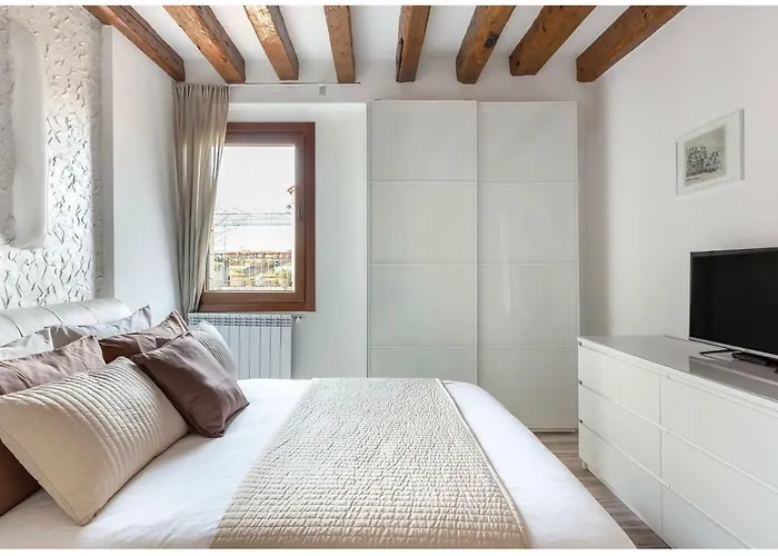 Διαμέρισμα Biennale Family In Βενετία