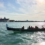Biennale Family In